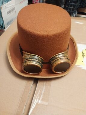 NWT Underwraps #28716 Steampunk Top Hat & Goggles - Brown
